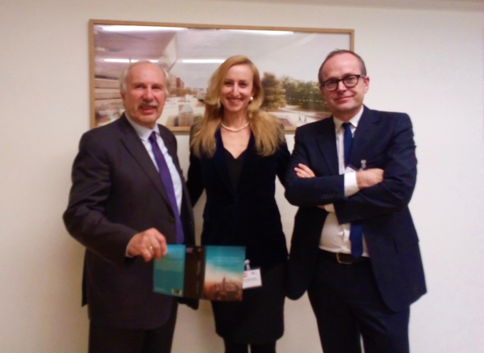 Vienna University of Economics and Business Governor Professor Ewald Nowotny Professor Martin Zagler Julia M. Puaschunder