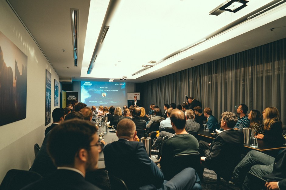 Keynote Roundtable 'The Potential for Artificial Intelligence in Healthcare' Julia M. Puaschunder in cooperation with Dr. Josef Mantl, JMC Communications, Vice Mayor of Vienna, Austria, EU, Moving Forward: Shaping the Future Roundtable